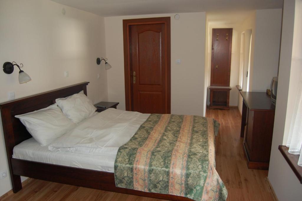Complexul Turistic Cheile Butii Hotel Cîmpu lui Neag Værelse billede