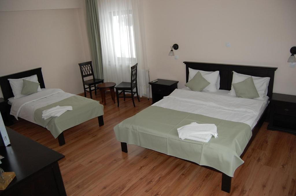 Complexul Turistic Cheile Butii Hotel Cîmpu lui Neag Værelse billede